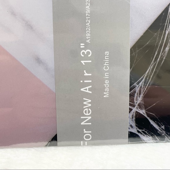 NEW MacBook Air 13 Inch Marble Print Color Block Hardshell Case - Picture 4 of 6